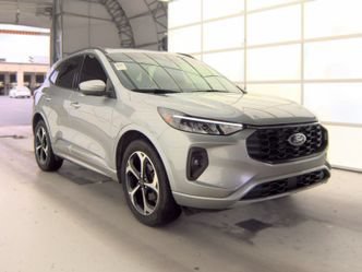 Used 2023 Ford Escape ST-Line Select w/ Tech Pack #2 AWD/4WD image 4