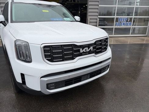 Used 2024 Kia Telluride SX Prestige image 5