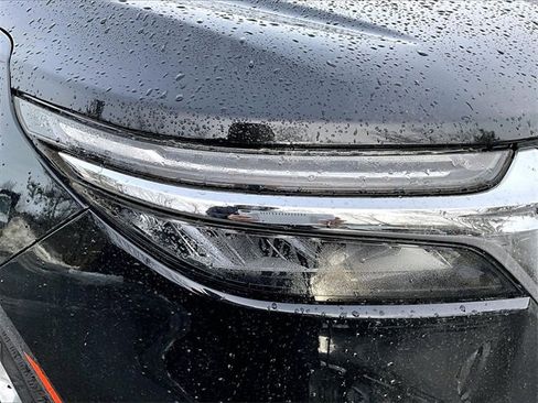 Used 2023 Chevrolet Equinox LT w/ Driver Convenience Package image 31