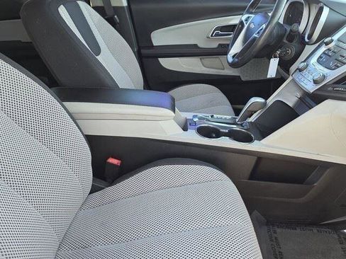 Used 2011 Chevrolet Equinox LT w/ Driver Convenience Package image 30