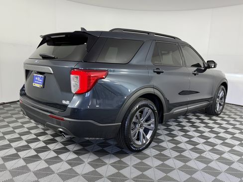 Certified 2023 Ford Explorer XLT w/ Equipment Group 202A RWD image 3