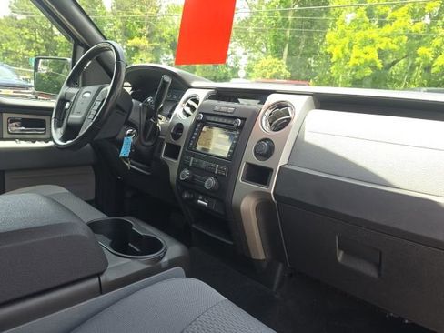 Used 2011 Ford F150 XLT w/ XLT Convenience Pkg RWD image 19