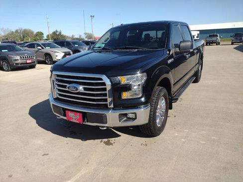Used 2016 Ford F150 XLT w/ Equipment Group 302A Luxury AWD/4WD image 2