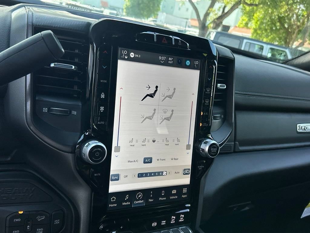 New 2024 RAM 2500 Rebel AWD/4WD image 13