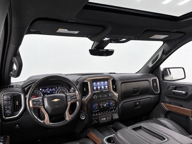 Used 2020 Chevrolet Silverado 1500 High Country w/ Technology Package AWD/4WD image 31