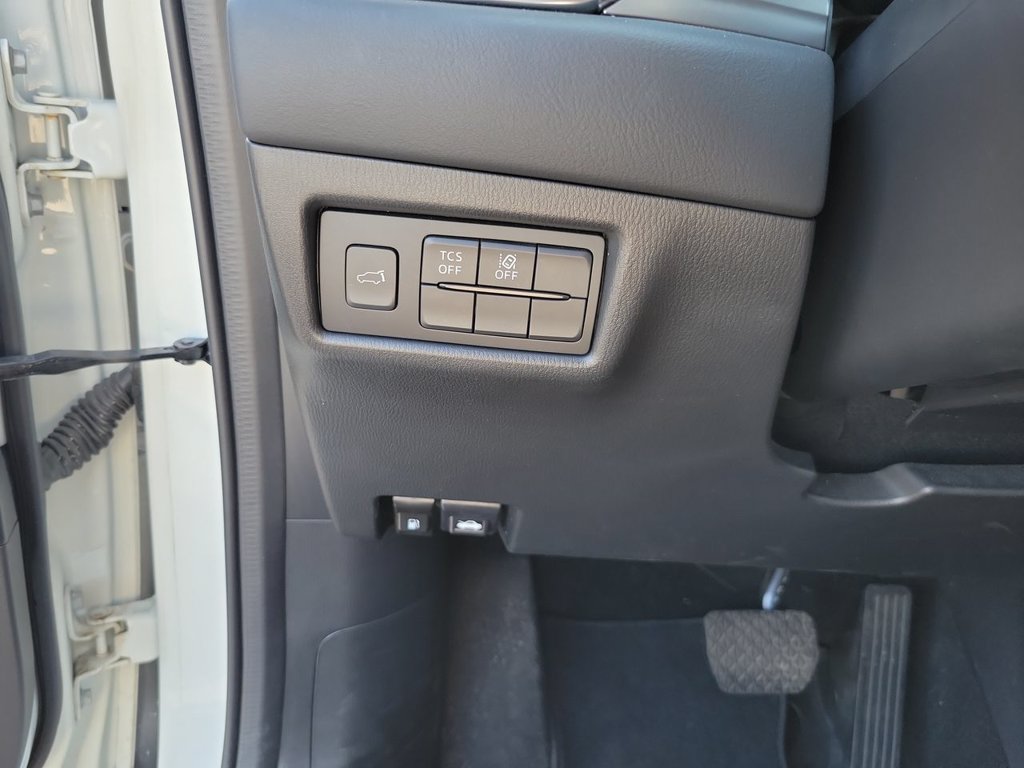 Used 2019 MAZDA CX-5 Touring FWD image 17