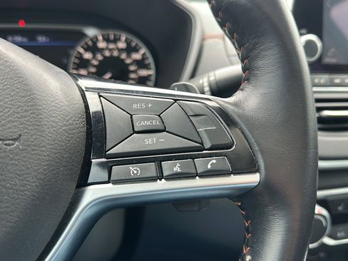 Used 2019 Nissan Altima 2.5 SR w/ SR Premium Package image 29