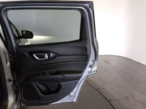 Used 2022 Jeep Compass High Altitude image 43