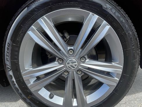 Used 2019 Volkswagen Jetta R-Line w/ R-Line Cold Weather Package image 14