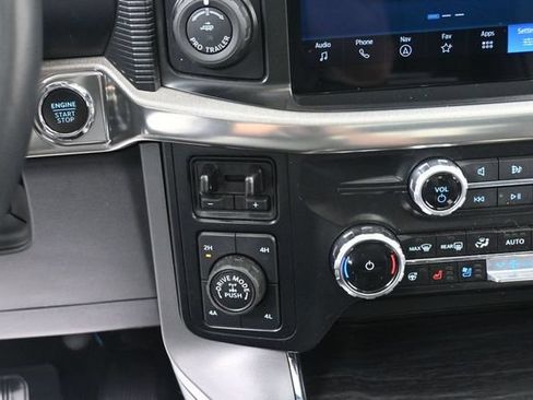 Used 2024 Ford F150 Lariat w/ Equipment Group 502A High AWD/4WD image 25