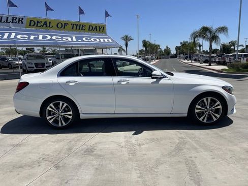 Used 2020 Mercedes-Benz C 300 Sedan w/ Premium Package image 9