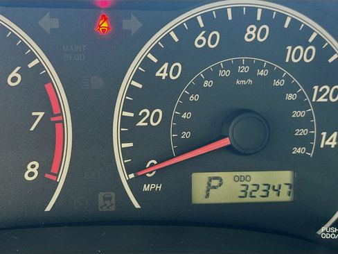 Used 2011 Toyota Corolla LE FWD image 9