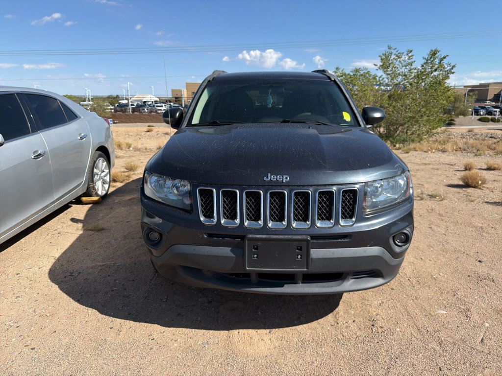 Used 2015 Jeep Compass Sport w/ Power Value Group FWD image 2