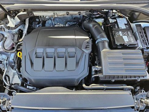 Used 2025 Audi Q3 2.0T Premium w/ Convenience Package image 21