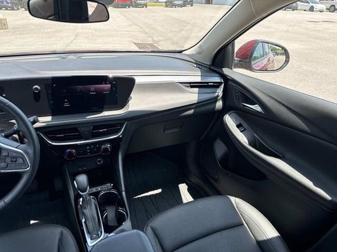 Used 2024 Buick Encore GX Sport Touring w/ Advanced Technology Package FWD image 19