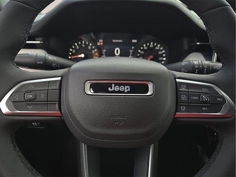 Used 2024 Jeep Compass Limited w/ Sun and Sound Group image 19