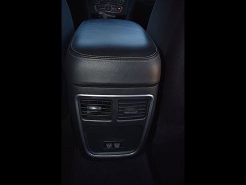 Used 2019 Dodge Charger Scat Pack image 27