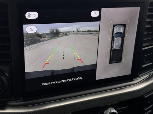 Used 2024 Ford F250 Platinum image 20