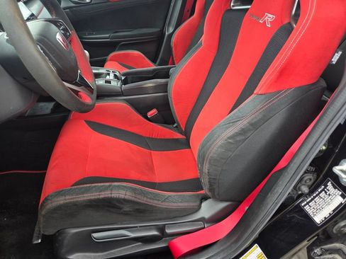 Used 2021 Honda Civic Type R image 10
