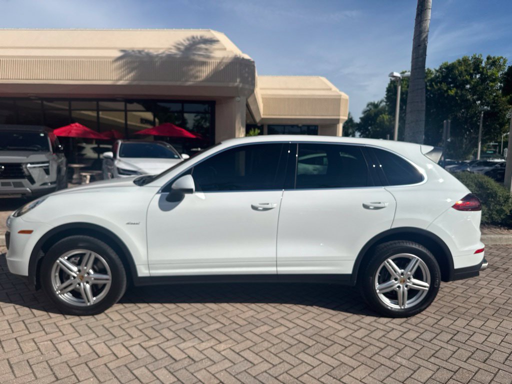 Used 2016 Porsche Cayenne Diesel AWD/4WD image 5