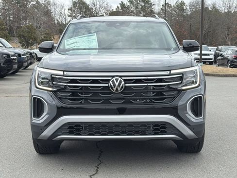 New 2026 Volkswagen Atlas Peak Edition AWD/4WD image 8