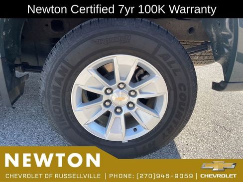 Used 2025 Chevrolet Silverado 1500 LT AWD/4WD image 45