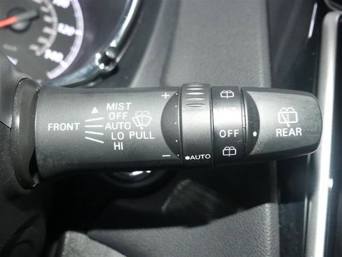 Used 2025 Mitsubishi Outlander Sport SE image 35