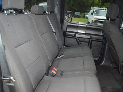 Used 2018 Ford F150 XLT w/ Equipment Group 302A Luxury AWD/4WD image 28