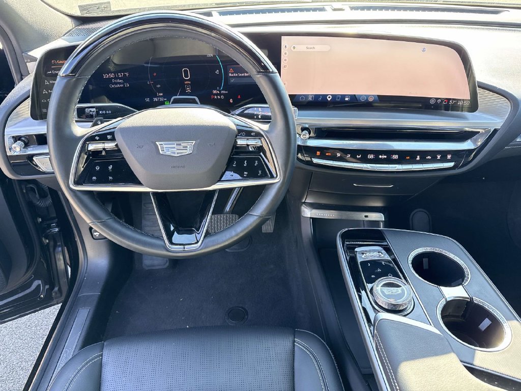 Used 2024 Cadillac Lyriq Sport w/ LPO, Floor Liner Package AWD/4WD image 30