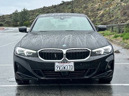 Used 2025 BMW 330i Sedan w/ Premium Package image 10