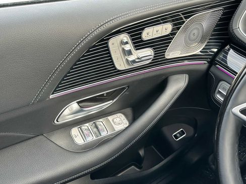 Used 2026 Mercedes-Benz GLS 580 4MATIC image 39