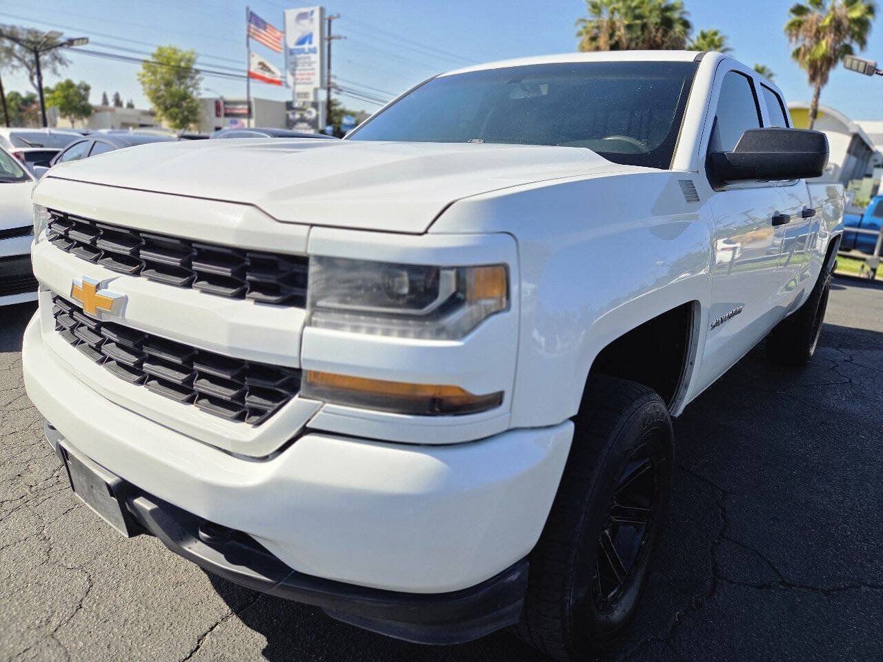 Used 2018 Chevrolet Silverado 1500 Custom RWD image 9