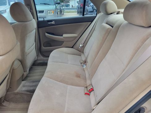 Used 2005 Honda Accord LX image 13