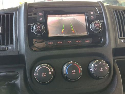 Used 2021 RAM ProMaster 2500 w/ Convenience Group image 15