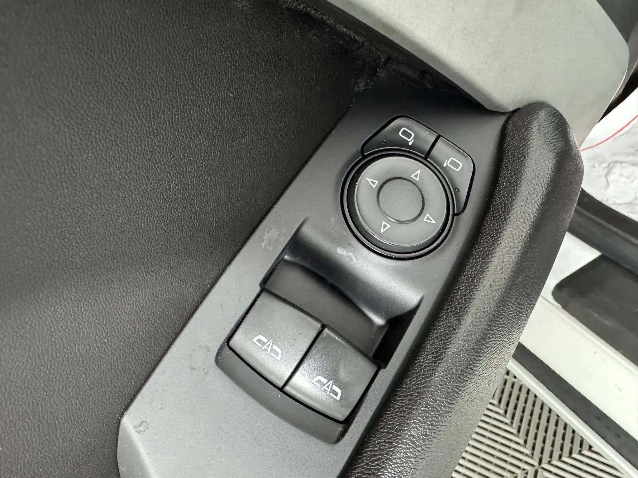 Used 2022 Chevrolet Camaro SS RWD image 34