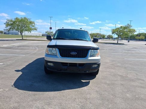Used 2006 Ford Expedition XLT RWD image 9