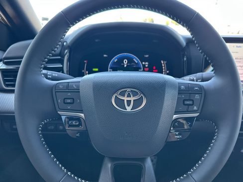 Certified 2026 Toyota Camry SE w/ Multimedia Upgrade Package FWD image 22