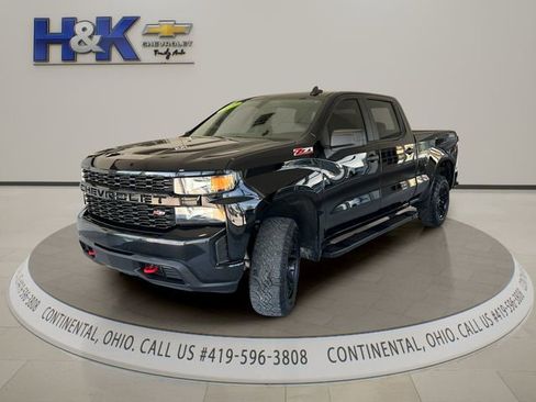 Used 2022 Chevrolet Silverado 1500 Custom Trail Boss AWD/4WD image 3