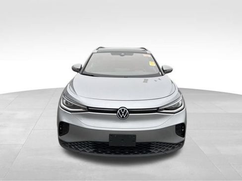 Used 2024 Volkswagen ID.4 Pro S image 2