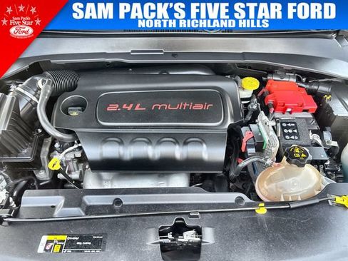 Used 2021 Jeep Compass Latitude FWD image 33