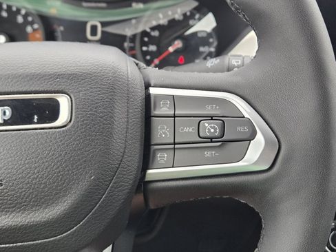 Certified 2025 Jeep Compass Limited AWD/4WD image 50