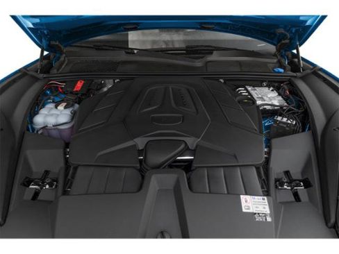 Used 2025 Porsche Cayenne image 14