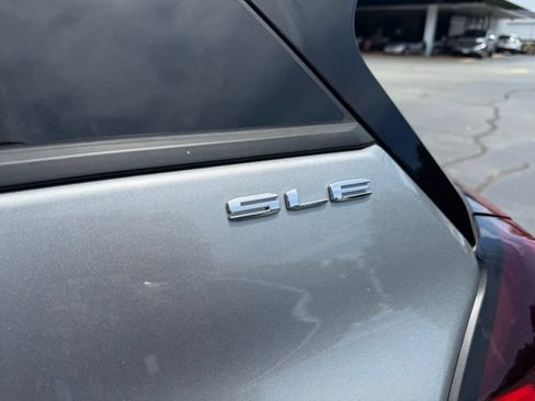 Certified 2024 GMC Terrain SLE AWD/4WD image 8