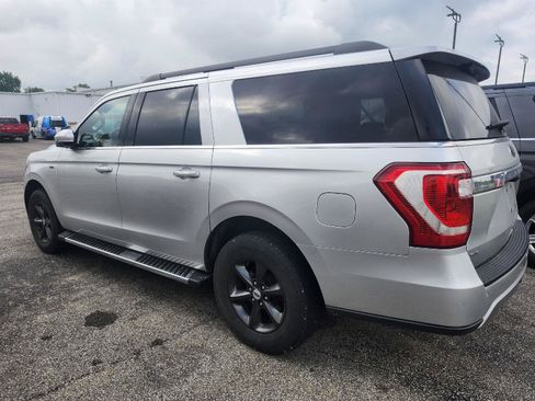 Used 2018 Ford Expedition Max XLT w/ Equipment Group 202A AWD/4WD image 4