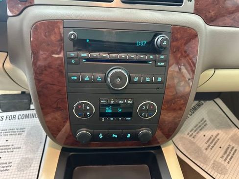 Used 2013 Chevrolet Silverado 1500 LTZ w/ LTZ White Diamond Edition image 25