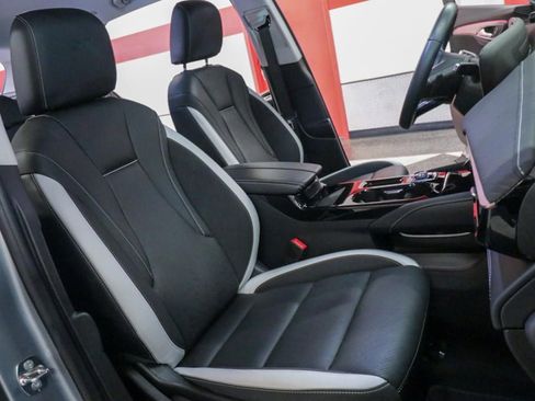 Used 2025 Buick Envision Sport Touring image 21