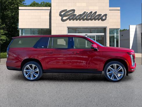 New 2026 Cadillac Escalade ESV Sport w/ Touring Package image 6