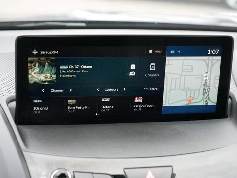 Certified 2025 Acura RDX SH-AWD w/ Technology Package image 22