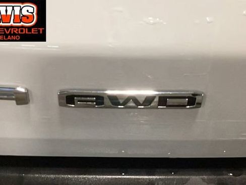 Used 2025 GMC Acadia Elevation AWD/4WD image 23
