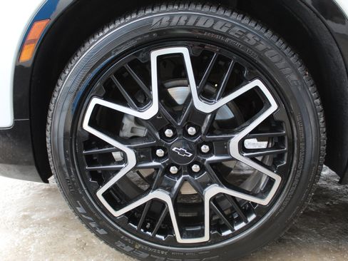 Certified 2024 Chevrolet Blazer RS w/ Driver Confidence II Package image 6